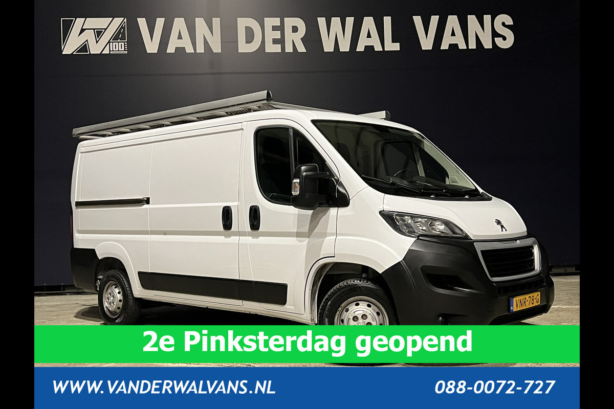 Peugeot Boxer 2.2 BlueHDi 141pk L2H1 Euro6 Airco | Navigatie | Camera | Cruisecontrol | imperiaal, 2500kg trekhaak, parkeersensoren, bijrijdersbank, trap Peugeot Boxer 2.2 BlueHDi 141pk L2H1 Euro6 Airco | Navigatie | Camera | Cruisecontrol | imperiaal, 2500kg trekhaak, parkeersensoren, bijrijdersbank, trap