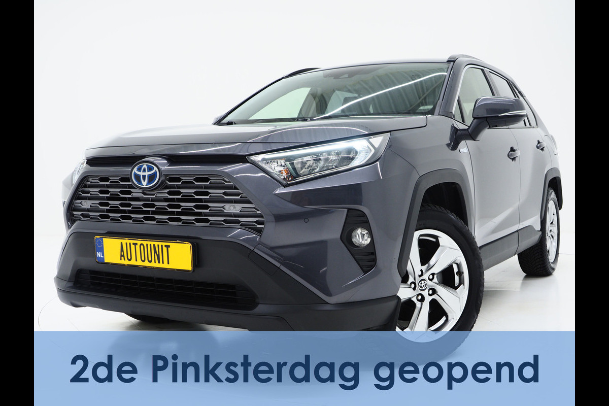 Toyota RAV4 2.5 Hybrid Dynamic | Adaptive Cruise | Keyless | Camera | Trekhaak Toyota RAV4 2.5 Hybrid Dynamic | Adaptive Cruise | Keyless | Camera | Trekhaak