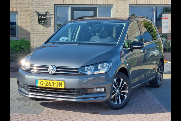 Volkswagen Touran 1.6 TDI Highline 7p | Trekhaak | ACC | 100% onderhouden