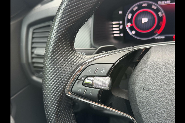 Škoda Kodiaq 1.5 TSI Sportline Automaat | Volleer | Panoramadak | Trekhaak uitklapbaar | Stoelverwarming | ACC | Dode hoek detectie | LED ver