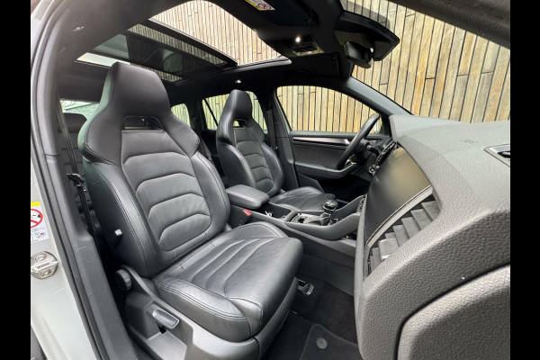 Škoda Kodiaq 1.5 TSI Sportline Automaat | Volleer | Panoramadak | Trekhaak uitklapbaar | Stoelverwarming | ACC | Dode hoek detectie | LED ver