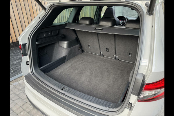 Škoda Kodiaq 1.5 TSI Sportline Automaat | Volleer | Panoramadak | Trekhaak uitklapbaar | Stoelverwarming | ACC | Dode hoek detectie | LED ver