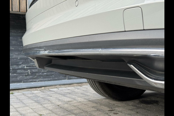 Škoda Kodiaq 1.5 TSI Sportline Automaat | Volleer | Panoramadak | Trekhaak uitklapbaar | Stoelverwarming | ACC | Dode hoek detectie | LED ver