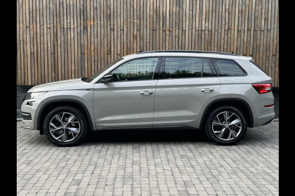 Škoda Kodiaq 1.5 TSI Sportline Automaat | Volleer | Panoramadak | Trekhaak uitklapbaar | Stoelverwarming | ACC | Dode hoek detectie | LED ver