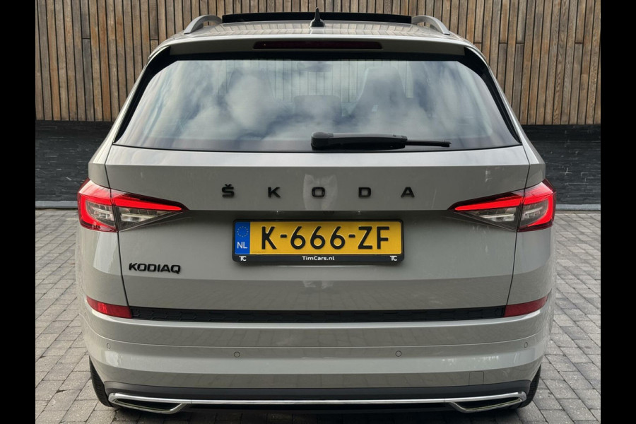Škoda Kodiaq 1.5 TSI Sportline Automaat | Volleer | Panoramadak | Trekhaak uitklapbaar | Stoelverwarming | ACC | Dode hoek detectie | LED ver