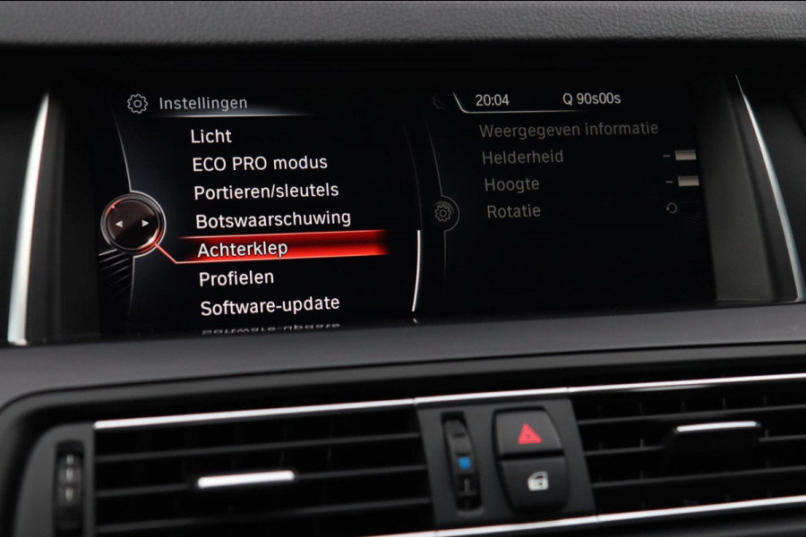 BMW 5 Serie Touring 528xi xDrive M Sport / HUD / 2x MEMORY / 360 / H&K / KEYLESS / NAP