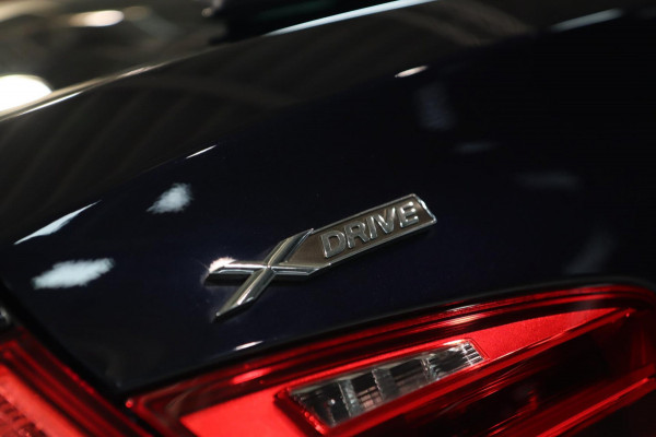 BMW 5 Serie Touring 528xi xDrive M Sport / HUD / 2x MEMORY / 360 / H&K / KEYLESS / NAP