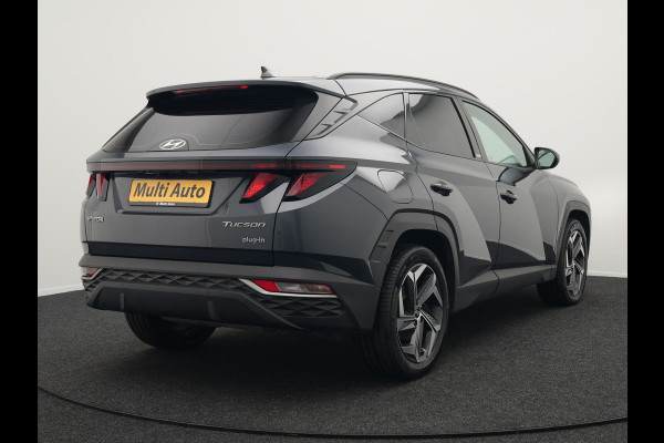 Hyundai Tucson 1.6 T-GDI Comfort 4WD 265pk Plug In Hybrid Dealer O.H. PHEV | Sportstoelen Verwarmd | Navigatie | Camera | Apple Carplay | DAB | L.M. 19" | Climate Control | Virtual |