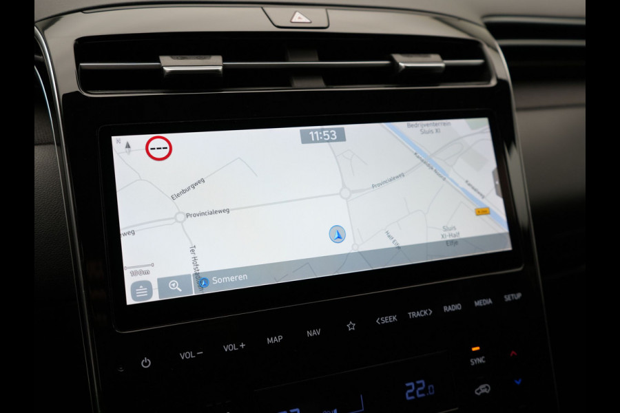 Hyundai Tucson 1.6 T-GDI Comfort 4WD 265pk Plug In Hybrid Dealer O.H. PHEV | Sportstoelen Verwarmd | Navigatie | Camera | Apple Carplay | DAB | L.M. 19" | Climate Control | Virtual |