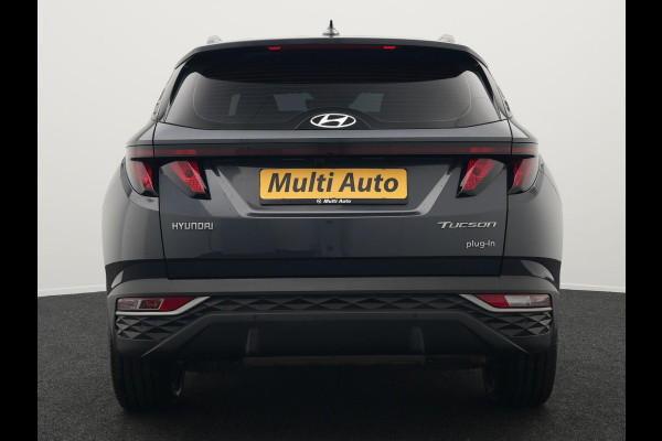 Hyundai Tucson 1.6 T-GDI Comfort 4WD 265pk Plug In Hybrid Dealer O.H. PHEV | Sportstoelen Verwarmd | Navigatie | Camera | Apple Carplay | DAB | L.M. 19" | Climate Control | Virtual |