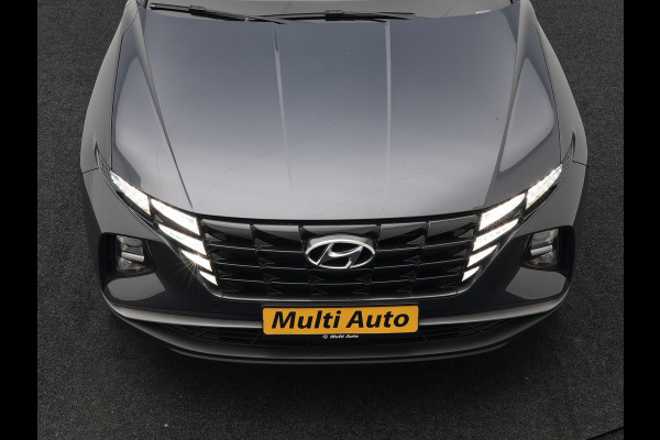 Hyundai Tucson 1.6 T-GDI Comfort 4WD 265pk Plug In Hybrid Dealer O.H. PHEV | Sportstoelen Verwarmd | Navigatie | Camera | Apple Carplay | DAB | L.M. 19" | Climate Control | Virtual |