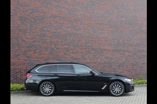 BMW 5 Serie Touring 540d xDrive High Executive *M-Sport*Pano*Laser*