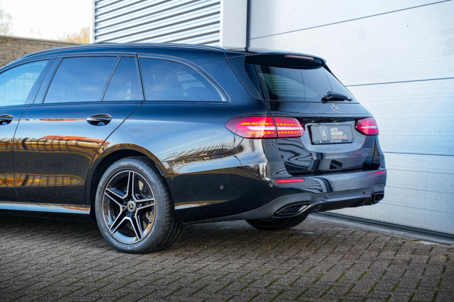 Mercedes-Benz E-Klasse 300 de 4MATIC AMG Line Panoramadak Adaptief Cruise Burmester Ambient Widescreen Memory AMG