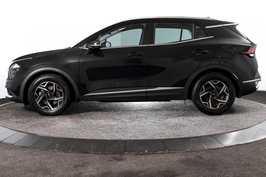Kia Sportage 1.6 T-GDi MHEV 160 PK DynamicLine - Automaat | Dig. Cockpit | Adapt. Cruise | Stuur-+Stuurverw. | PDC | Camera | NAV + App. Connect | ECC | LM 17" | 1602
