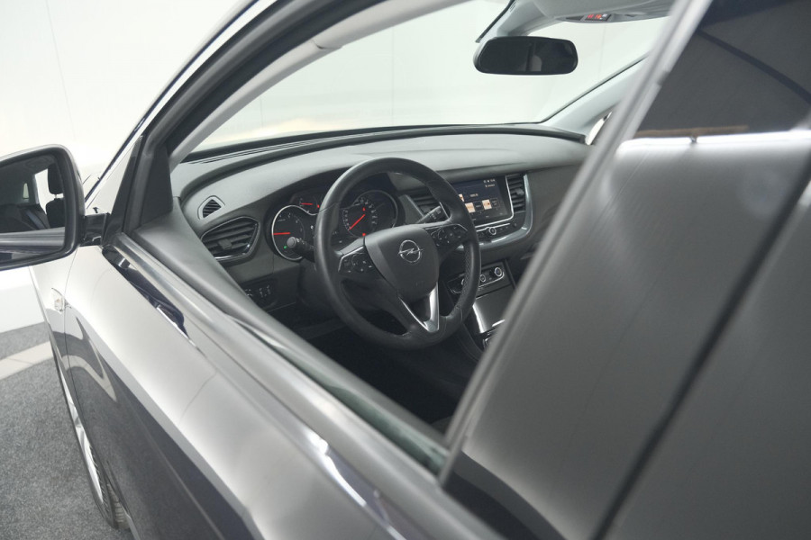 Opel Grandland X 130 Turbo Innovation | Elektrische Kofferklep | Camera | Dodehoekdetectie | Apple Carplay