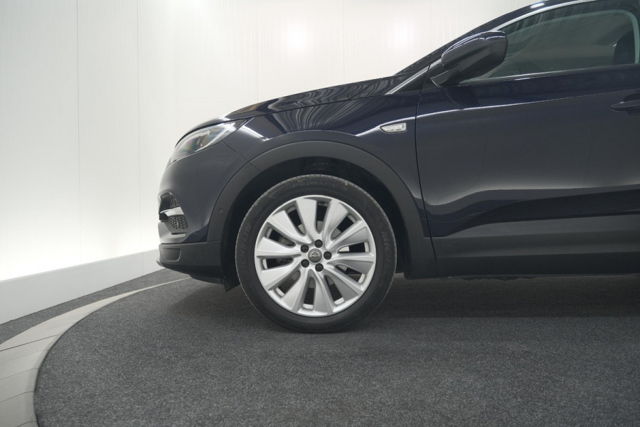 Opel Grandland X 130 Turbo Innovation | Elektrische Kofferklep | Camera | Dodehoekdetectie | Apple Carplay