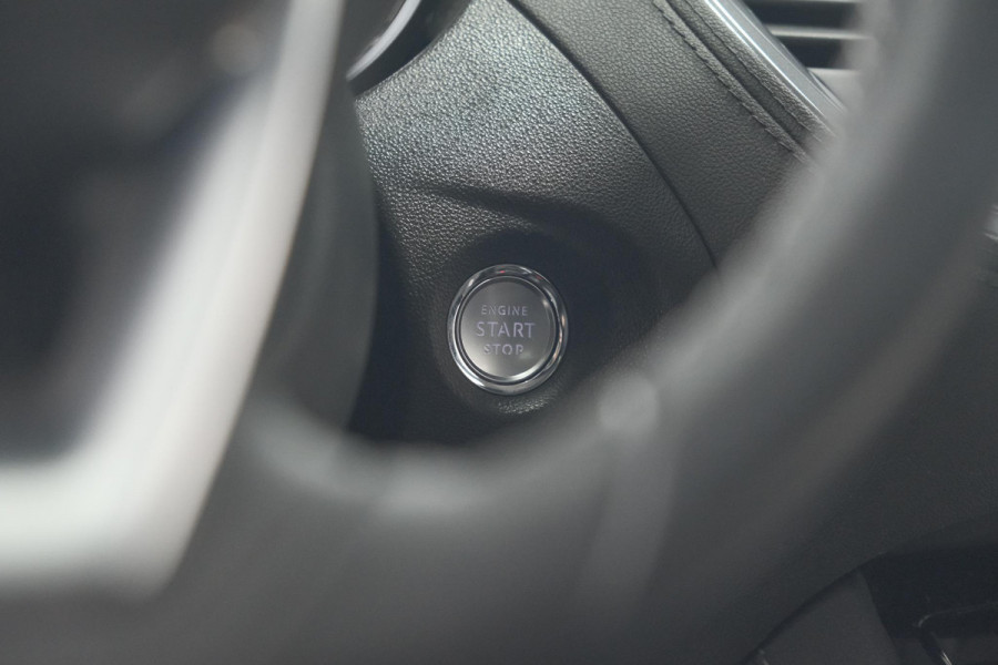 Opel Grandland X 130 Turbo Innovation | Elektrische Kofferklep | Camera | Dodehoekdetectie | Apple Carplay