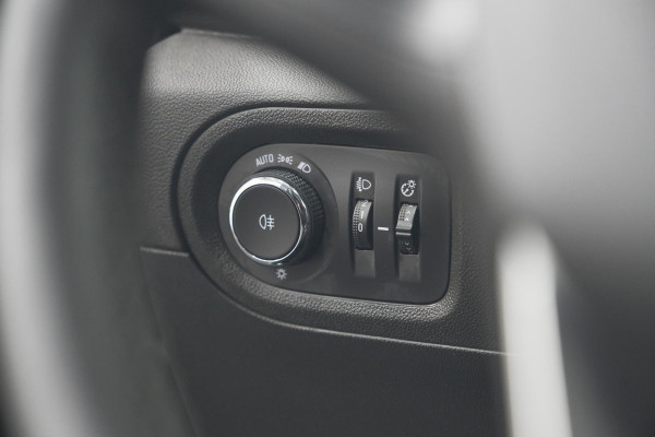 Opel Grandland X 130 Turbo Innovation | Elektrische Kofferklep | Camera | Dodehoekdetectie | Apple Carplay