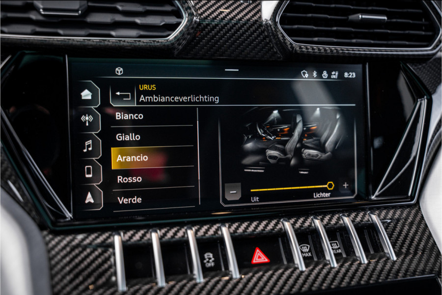 Lamborghini Urus 4.0 V8 - Akrapovic l B&O Advanc. l Panorama l Dealer O.H.