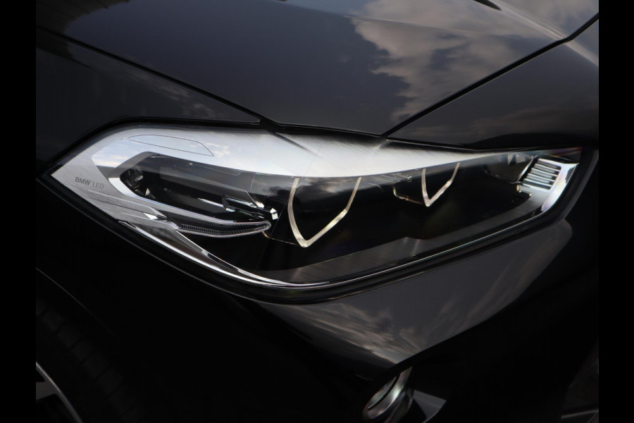 BMW X2 sDrive18i M-Sport High Executive | Panodak | Head Up | Sportstoel Alcantara | 20 '' |