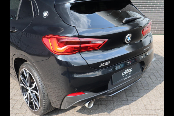 BMW X2 sDrive18i M-Sport High Executive | Panodak | Head Up | Sportstoel Alcantara | 20 '' |