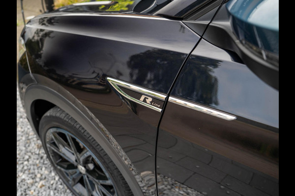 Volkswagen T-Cross 1.0 TSI Style / R-line / Beats / Keyless / Virtual / Stoelverwarming / Adaptive / Blindspot / LED
