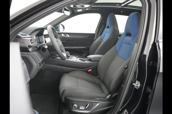 Lynk & Co 01 PHEV AUT-7 261pk Pano-Schuif-K-dak 20" 360°Camera Zwarte hemel bekleding Apple Carplay Android Auto Adaptive-Cr NaviPdc-a+v Ecc  Elek.Memory.Stoel File assistent Dodehoek detector Elektrisch bedienbare achterklep Rijstrooksensor Wifi Verkeersbord detectie 425Nm koppel 3,6kw laadvermogen €44.882 Nieuwprijs 1e Eigenaar Origineel NLse auto!