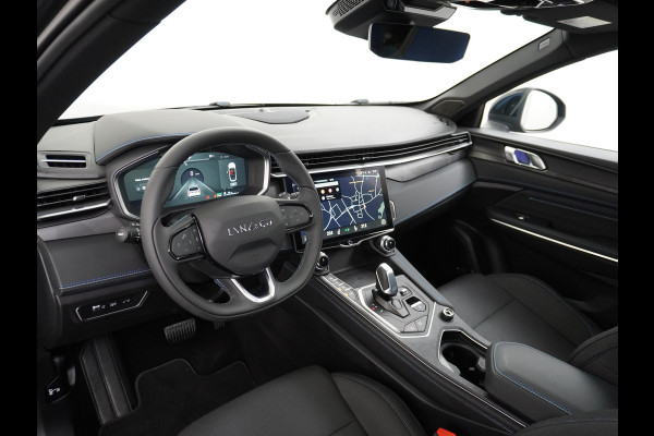 Lynk & Co 01 PHEV AUT-7 261pk Pano-Schuif-K-dak 20" 360°Camera Zwarte hemel bekleding Apple Carplay Android Auto Adaptive-Cr NaviPdc-a+v Ecc  Elek.Memory.Stoel File assistent Dodehoek detector Elektrisch bedienbare achterklep Rijstrooksensor Wifi Verkeersbord detectie 425Nm koppel 3,6kw laadvermogen €44.882 Nieuwprijs 1e Eigenaar Origineel NLse auto!