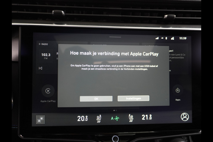 Lynk & Co 01 PHEV AUT-7 261pk Pano-Schuif-K-dak 20" 360°Camera Zwarte hemel bekleding Apple Carplay Android Auto Adaptive-Cr NaviPdc-a+v Ecc  Elek.Memory.Stoel File assistent Dodehoek detector Elektrisch bedienbare achterklep Rijstrooksensor Wifi Verkeersbord detectie 425Nm koppel 3,6kw laadvermogen €44.882 Nieuwprijs 1e Eigenaar Origineel NLse auto!