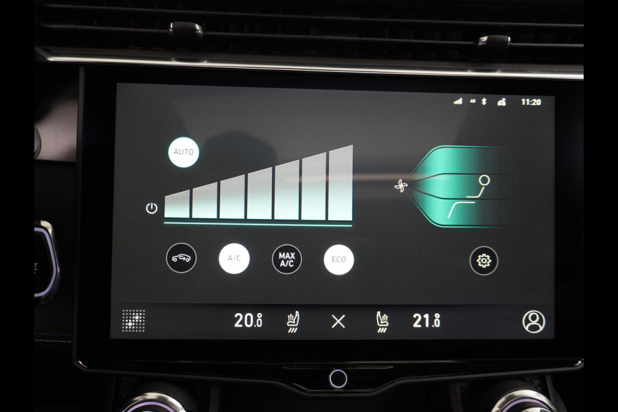 Lynk & Co 01 PHEV AUT-7 261pk Pano-Schuif-K-dak 20" 360°Camera Zwarte hemel bekleding Apple Carplay Android Auto Adaptive-Cr NaviPdc-a+v Ecc  Elek.Memory.Stoel File assistent Dodehoek detector Elektrisch bedienbare achterklep Rijstrooksensor Wifi Verkeersbord detectie 425Nm koppel 3,6kw laadvermogen €44.882 Nieuwprijs 1e Eigenaar Origineel NLse auto!