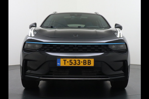 Lynk & Co 01 PHEV AUT-7 261pk Pano-Schuif-K-dak 20" 360°Camera Zwarte hemel bekleding Apple Carplay Android Auto Adaptive-Cr NaviPdc-a+v Ecc  Elek.Memory.Stoel File assistent Dodehoek detector Elektrisch bedienbare achterklep Rijstrooksensor Wifi Verkeersbord detectie 425Nm koppel 3,6kw laadvermogen €44.882 Nieuwprijs 1e Eigenaar Origineel NLse auto!