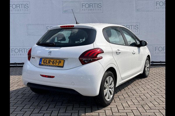 Peugeot 208 1.2 PureTech Signature AUTOMAAT | CARPLAY | AIRCO |