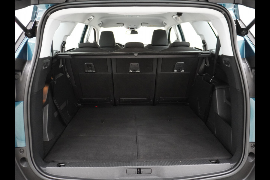 Peugeot 5008 T131PK AUT-8 7-Pers.Navi 360°Camera Apple Carplay Android Trekhaak Ecc Cruise Blue Executive DAB+ Pack City Regen-Lichtsensor Verkeersbordlezer Rijstrooksensor Connected services Verkeersbord detectie Orig.NLse auto EURO 6 1e eig.