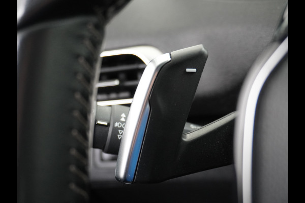 Peugeot 5008 T131PK AUT-8 7-Pers.Navi 360°Camera Apple Carplay Android Trekhaak Ecc Cruise Blue Executive DAB+ Pack City Regen-Lichtsensor Verkeersbordlezer Rijstrooksensor Connected services Verkeersbord detectie Orig.NLse auto EURO 6 1e eig.