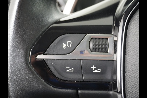 Peugeot 5008 T131PK AUT-8 7-Pers.Navi 360°Camera Apple Carplay Android Trekhaak Ecc Cruise Blue Executive DAB+ Pack City Regen-Lichtsensor Verkeersbordlezer Rijstrooksensor Connected services Verkeersbord detectie Orig.NLse auto EURO 6 1e eig.
