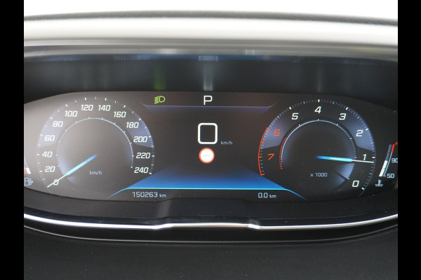 Peugeot 5008 T131PK AUT-8 7-Pers.Navi 360°Camera Apple Carplay Android Trekhaak Ecc Cruise Blue Executive DAB+ Pack City Regen-Lichtsensor Verkeersbordlezer Rijstrooksensor Connected services Verkeersbord detectie Orig.NLse auto EURO 6 1e eig.