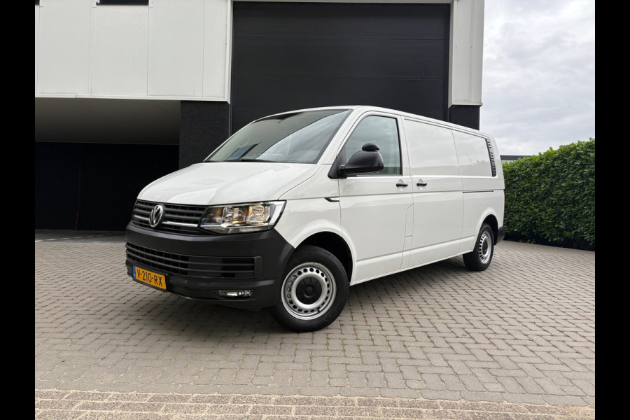 Volkswagen Transporter 2.0 TDI L2H1 Highline - 2x Schuif - CarPlay