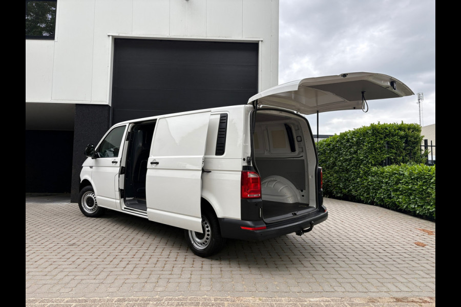 Volkswagen Transporter 2.0 TDI L2H1 Highline - 2x Schuif - CarPlay