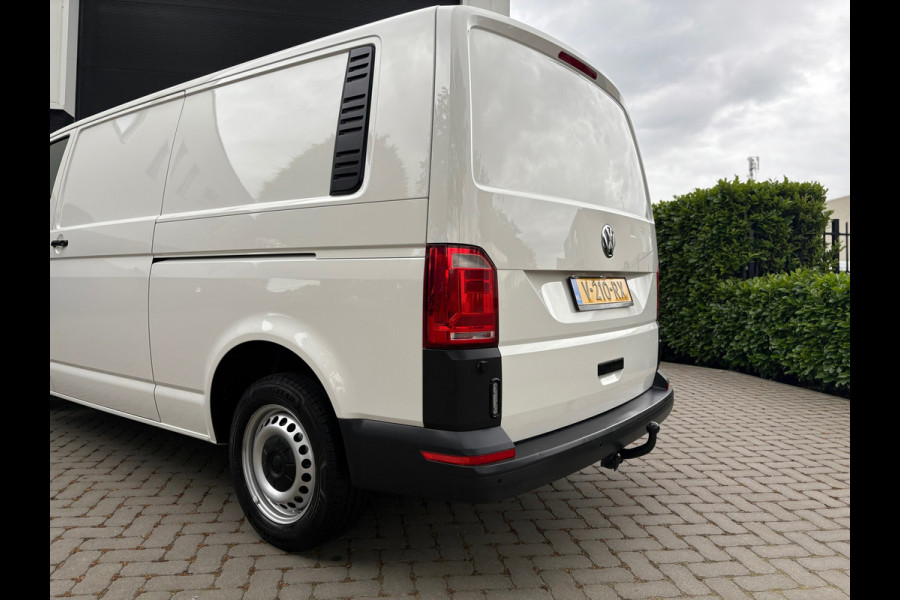 Volkswagen Transporter 2.0 TDI L2H1 Highline - 2x Schuif - CarPlay