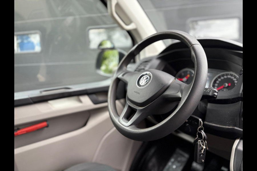 Volkswagen Transporter 2.0 TDI L2H1 Highline - 2x Schuif - CarPlay