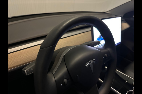 Tesla Model 3 Standard RWD Plus 60 kWh