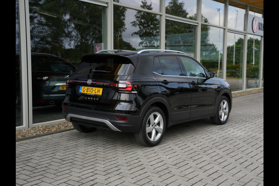 Volkswagen T-Cross 1.0 TSI Style Automaat | Navigatie | LED | DAB | Keyless
