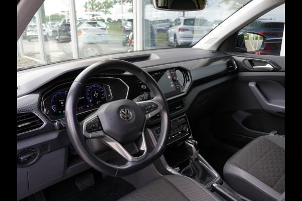 Volkswagen T-Cross 1.0 TSI Style Automaat | Navigatie | LED | DAB | Keyless