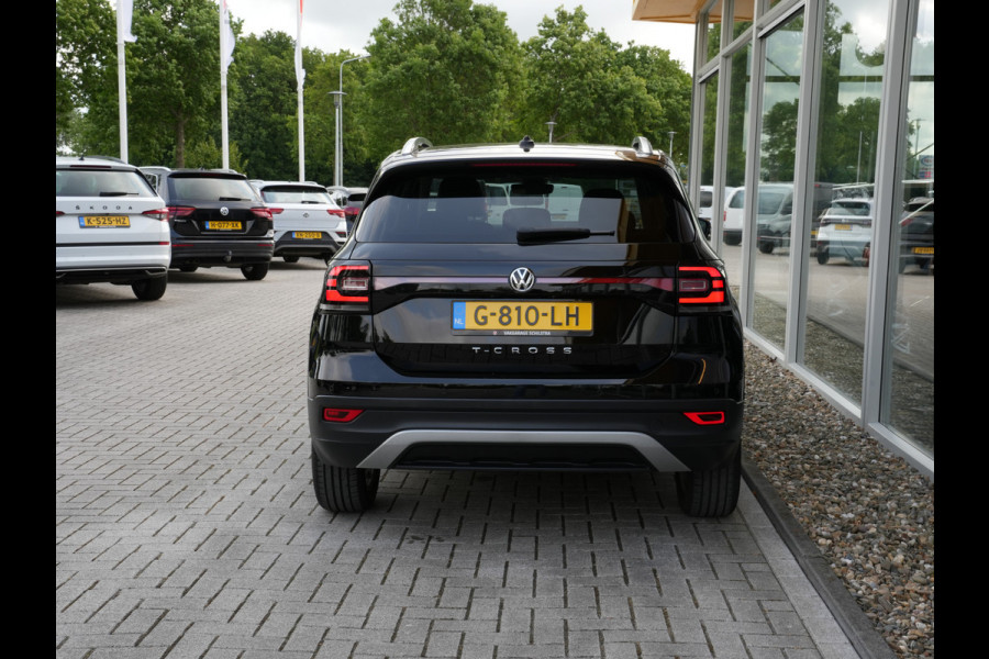 Volkswagen T-Cross 1.0 TSI Style Automaat | Navigatie | LED | DAB | Keyless