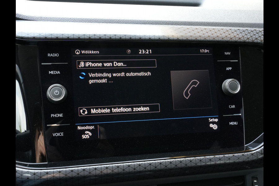 Volkswagen T-Cross 1.0 TSI Style Automaat | Navigatie | LED | DAB | Keyless