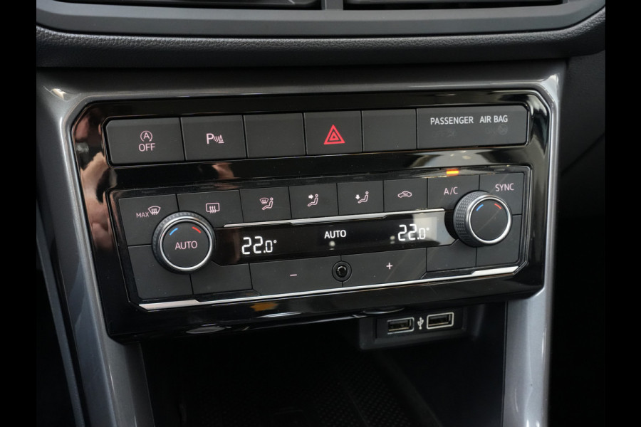 Volkswagen T-Cross 1.0 TSI Style Automaat | Navigatie | LED | DAB | Keyless