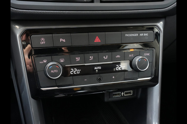 Volkswagen T-Cross 1.0 TSI Style Automaat | Navigatie | LED | DAB | Keyless