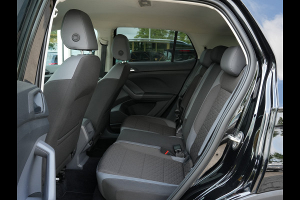 Volkswagen T-Cross 1.0 TSI Style Automaat | Navigatie | LED | DAB | Keyless