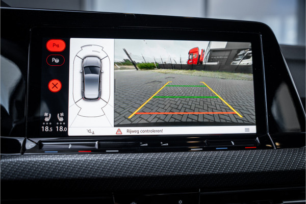 Volkswagen Golf 2.0 TSI R 4Motion Performance | Panorma | Akra | Leer | Drift | HUD