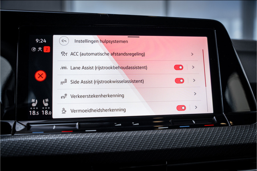 Volkswagen Golf 2.0 TSI R 4Motion Performance | Panorma | Akra | Leer | Drift | HUD